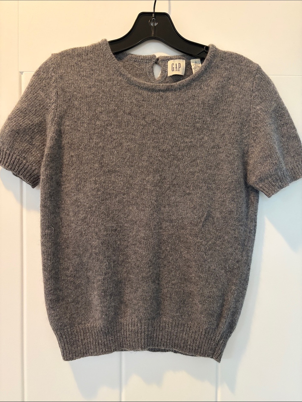 Vintage GAP Short-Sleeve Wool Crewneck Sweater - Gray